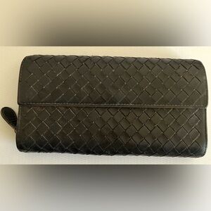 Bottega Veneta Nappa Metallic Continental Flap Wallet